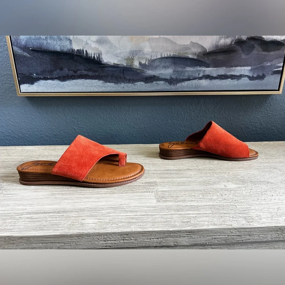 🆕 Zodiac Giada Vibrant Dark Orange and Rich Brown Sandals
